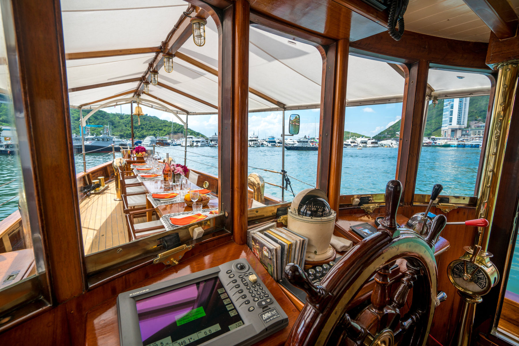Wayfong charter yacht exterior, interior and amenity view 6