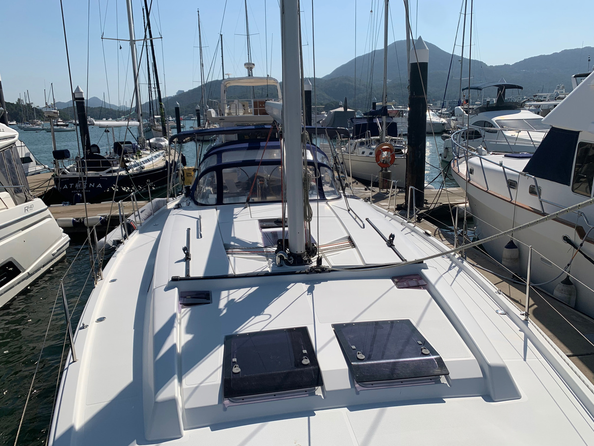 Hanse 505 exterior, interior and detail view 5