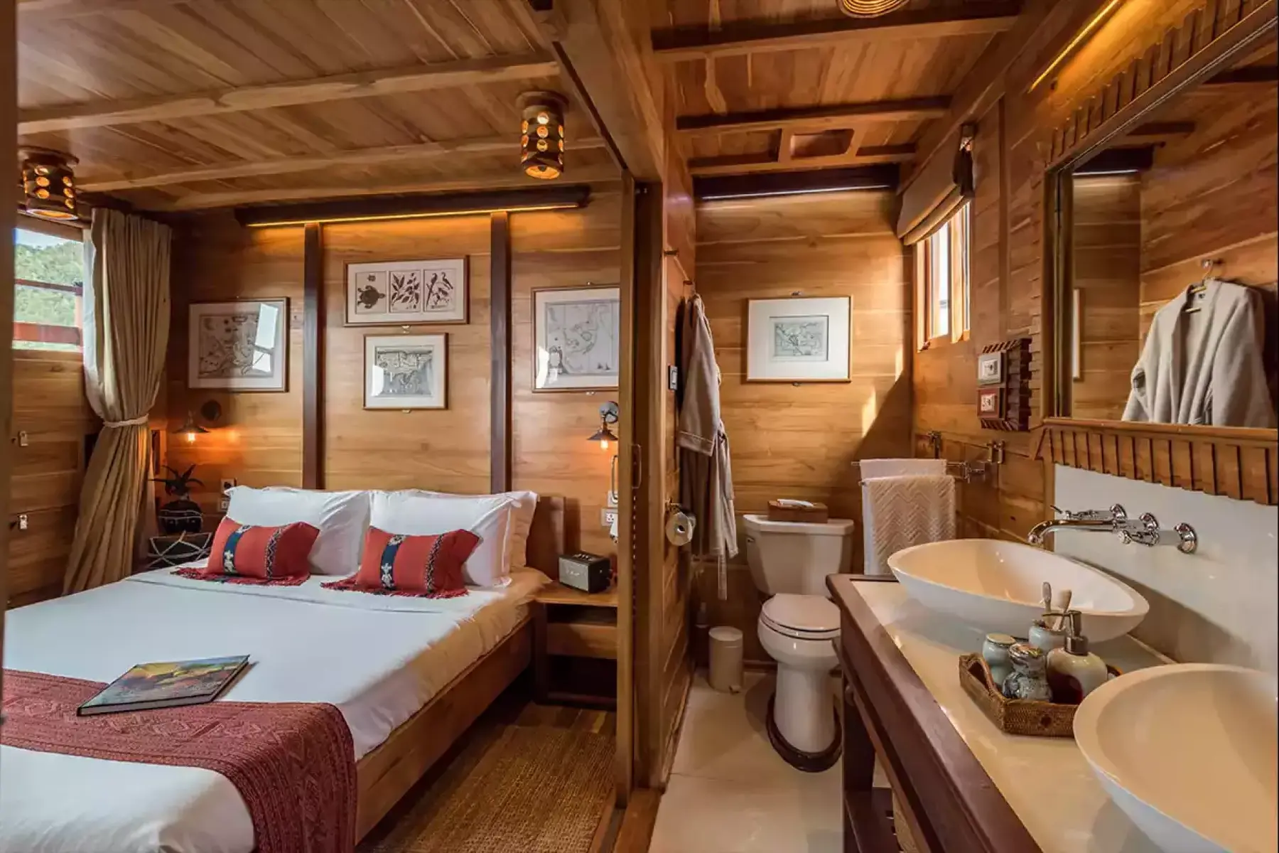 Sequoia charter yacht exterior, interior and amenity view 8