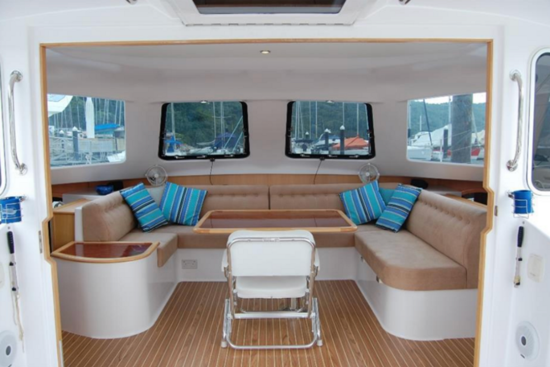 Seawind 1160 exterior, interior and detail view 4