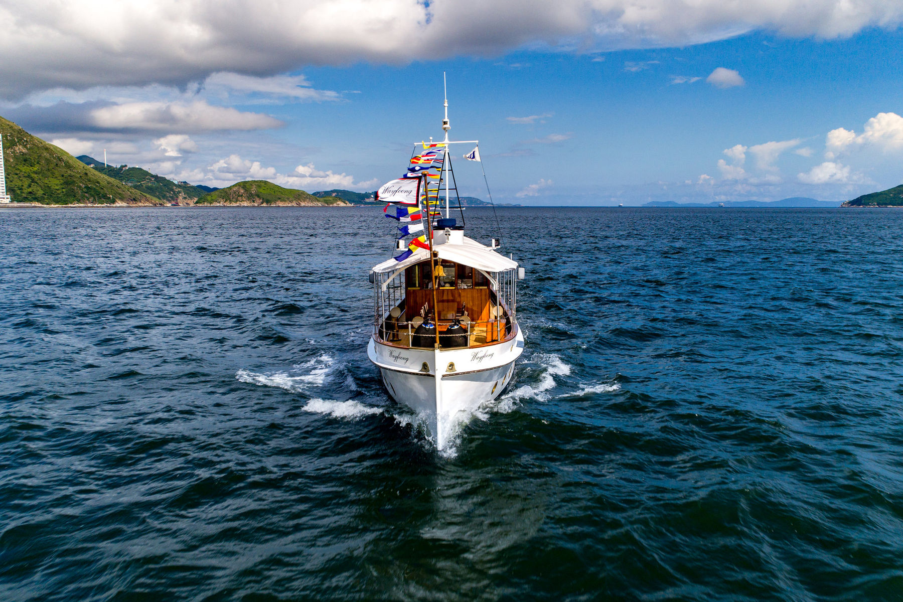 Wayfong charter yacht exterior, interior and amenity view 3