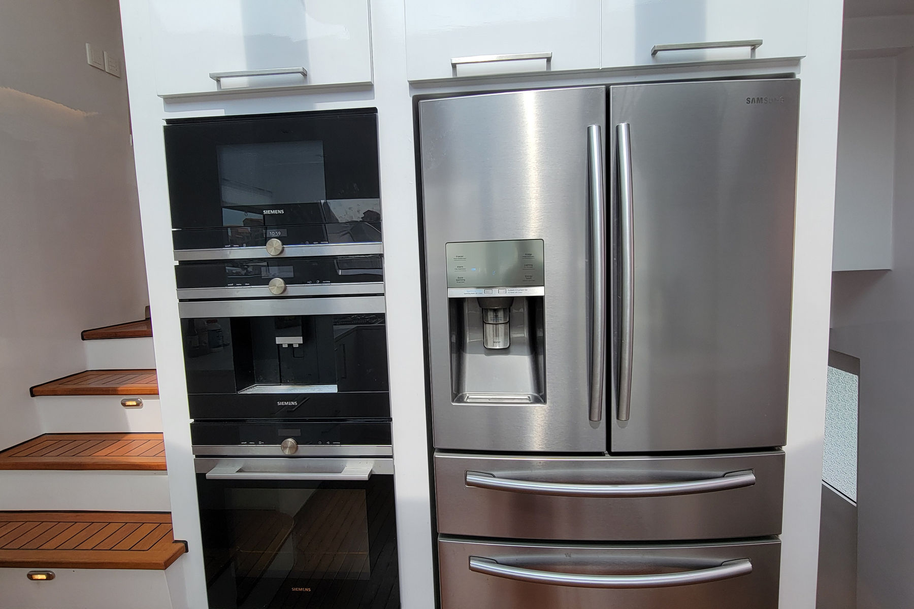 Sun Hing Shing 60 exterior, interior and detail view 8