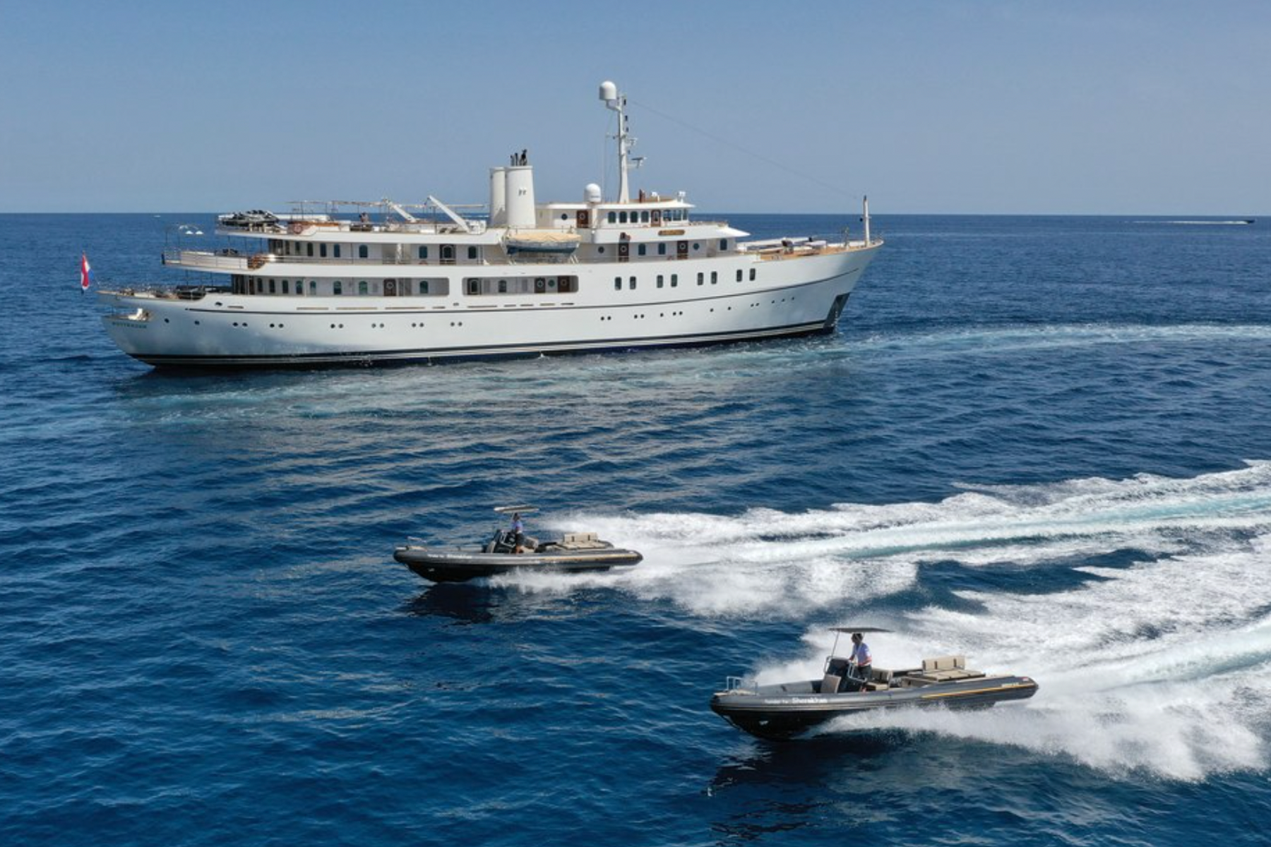 Sherakhan charter yacht exterior, interior and amenity view 2