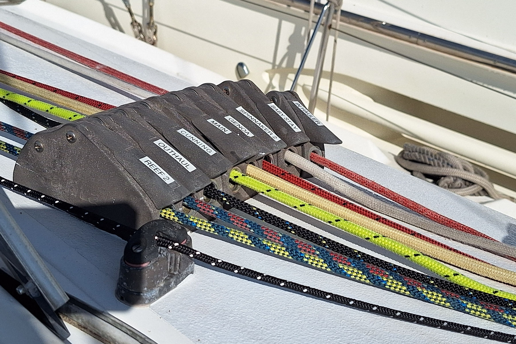 Pogo 10.50 exterior, interior and detail view 11