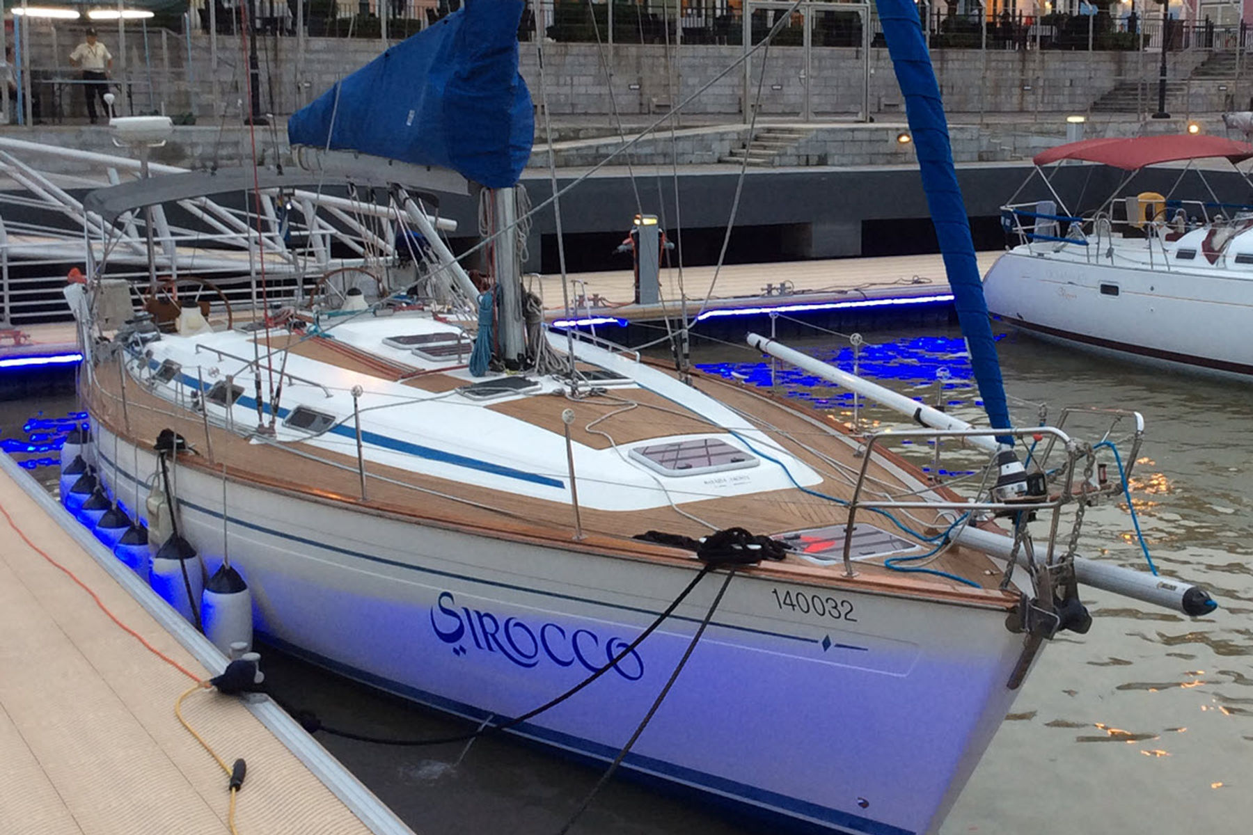 Sirocco Bavaria 47 exterior, interior and detail view 2