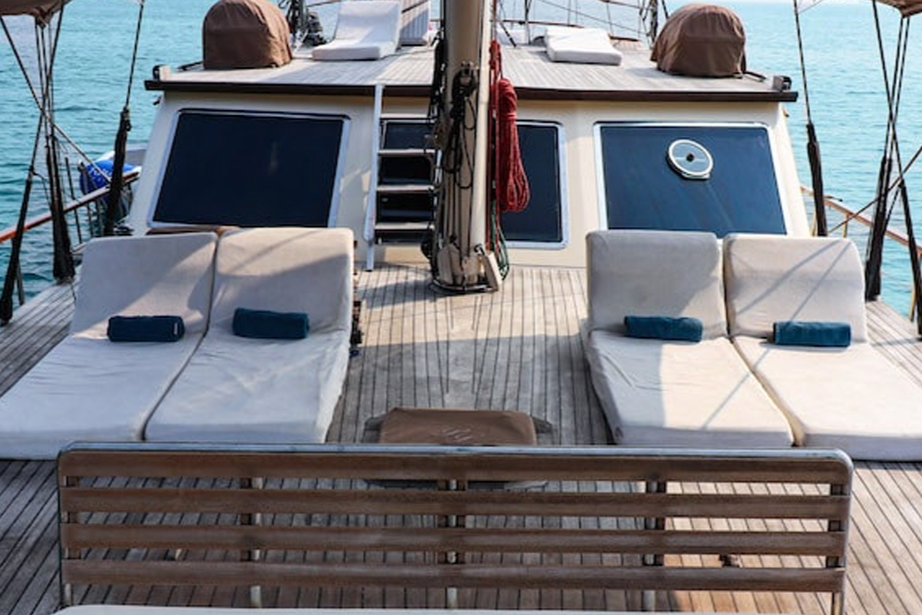 Lady Lorraine charter yacht exterior, interior and amenity view 5
