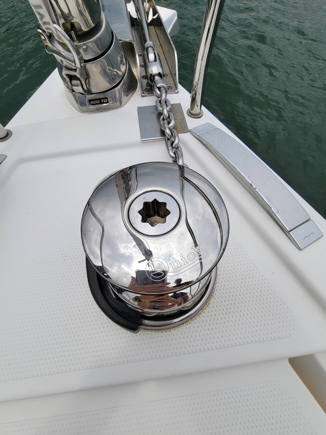 Hanse 505 exterior, interior and detail view 12
