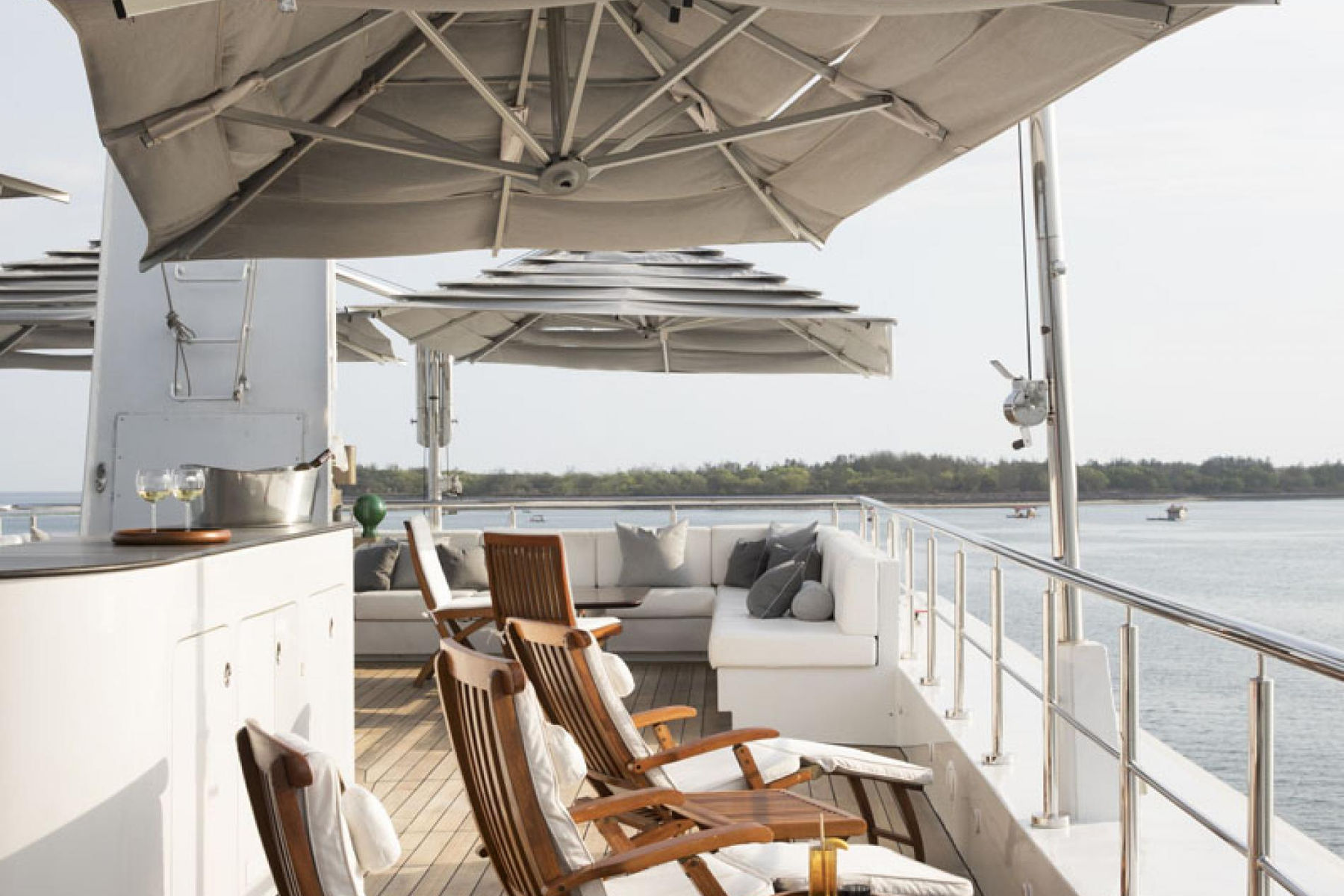 Aqua Blue charter yacht exterior, interior and amenity view 7