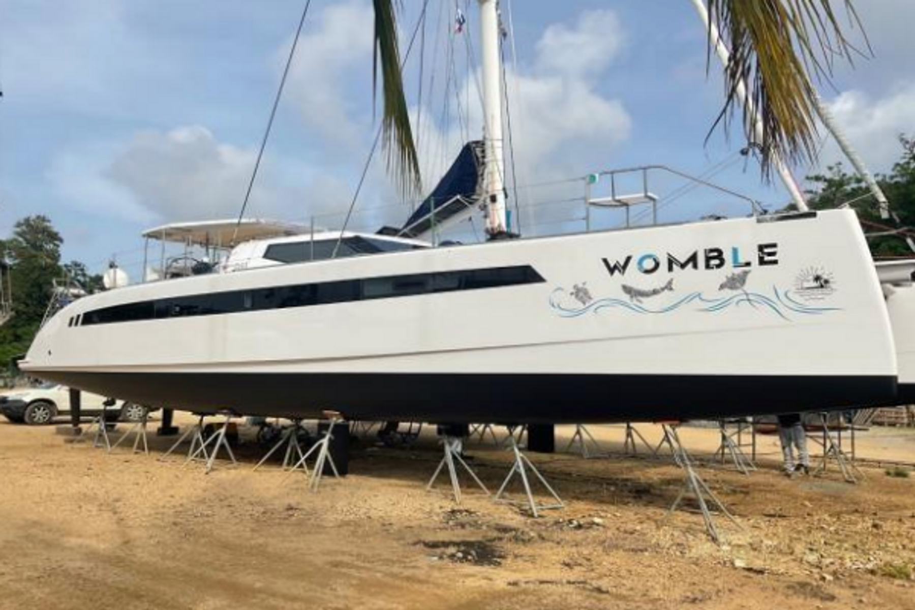 Womble exterior, interior and detail view 4