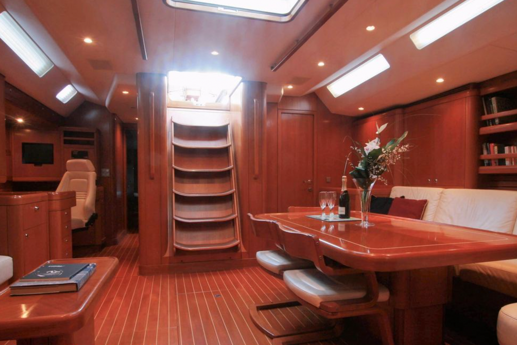 Kallima charter yacht exterior, interior and amenity view 4