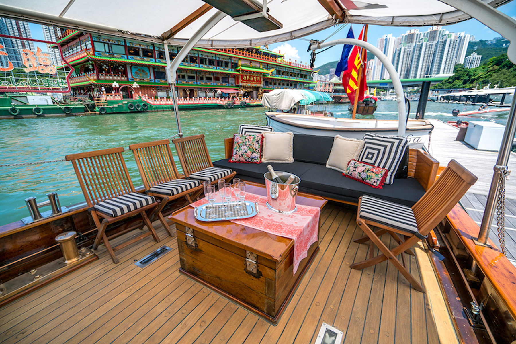 Wayfong charter yacht exterior, interior and amenity view 7