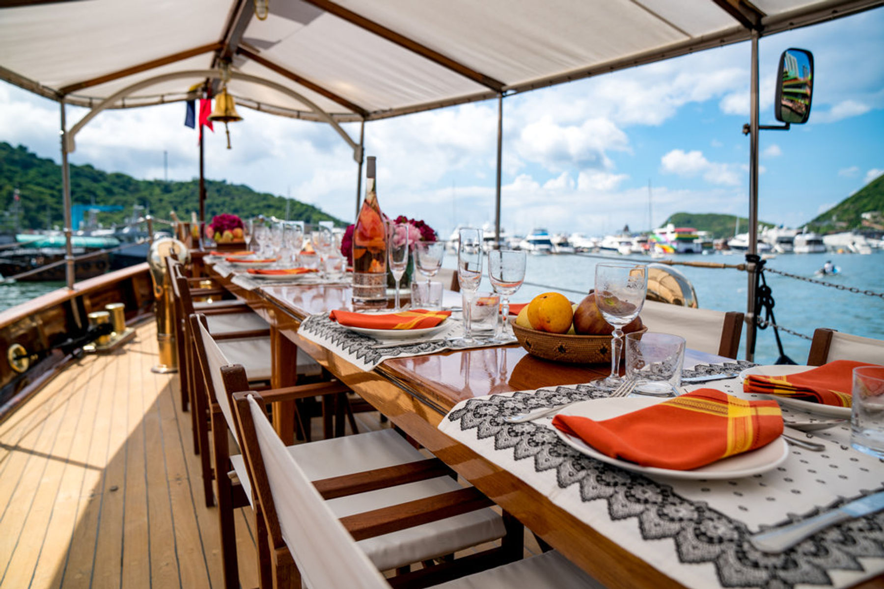 Wayfong charter yacht exterior, interior and amenity view 5